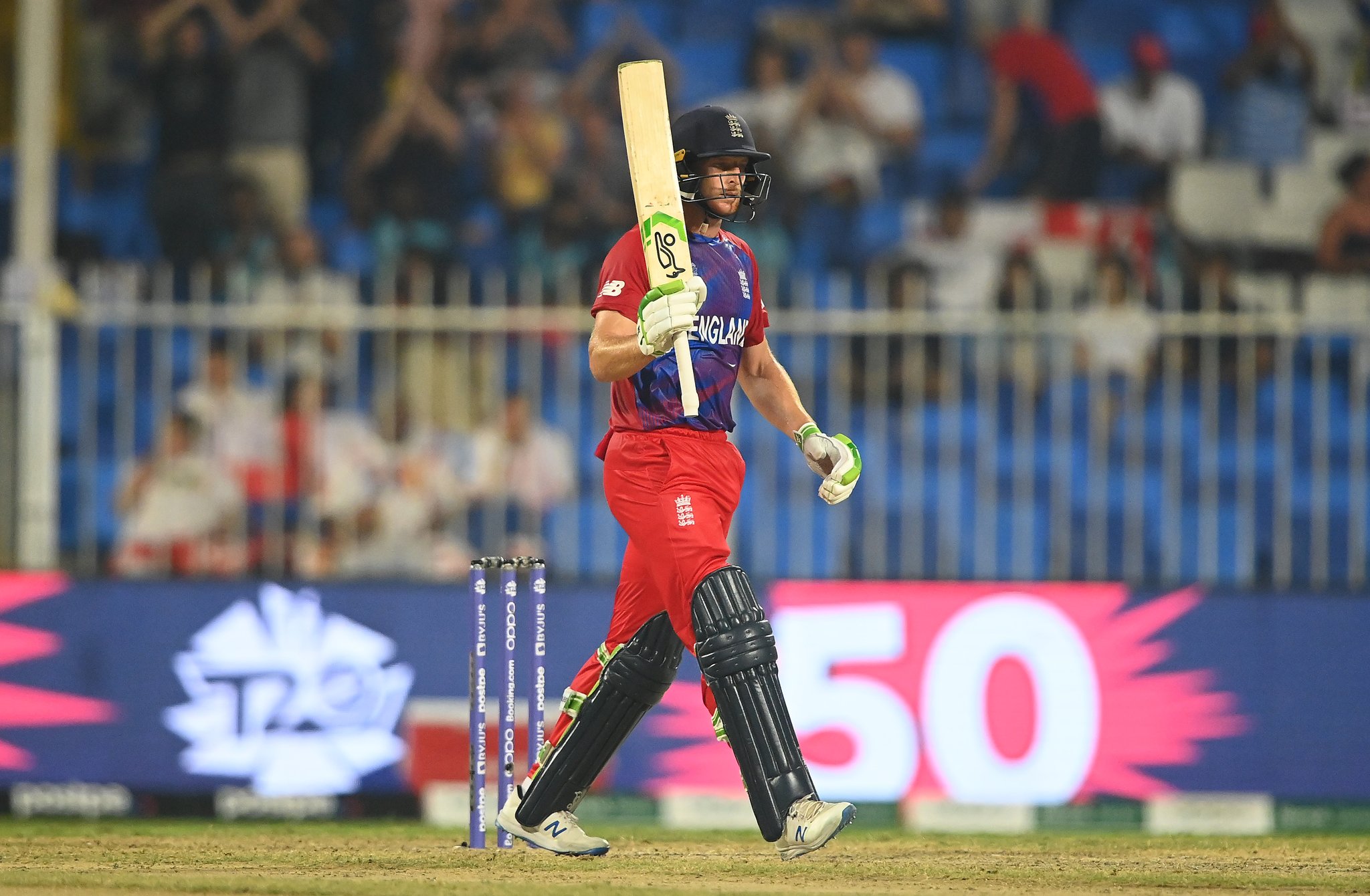 England defeated Sri Lanka by 26 runs on Monday in Sharjah