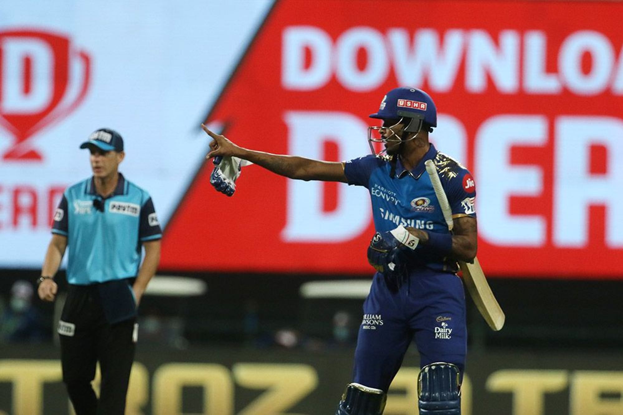 Some words exchanged between Hardik and Morris