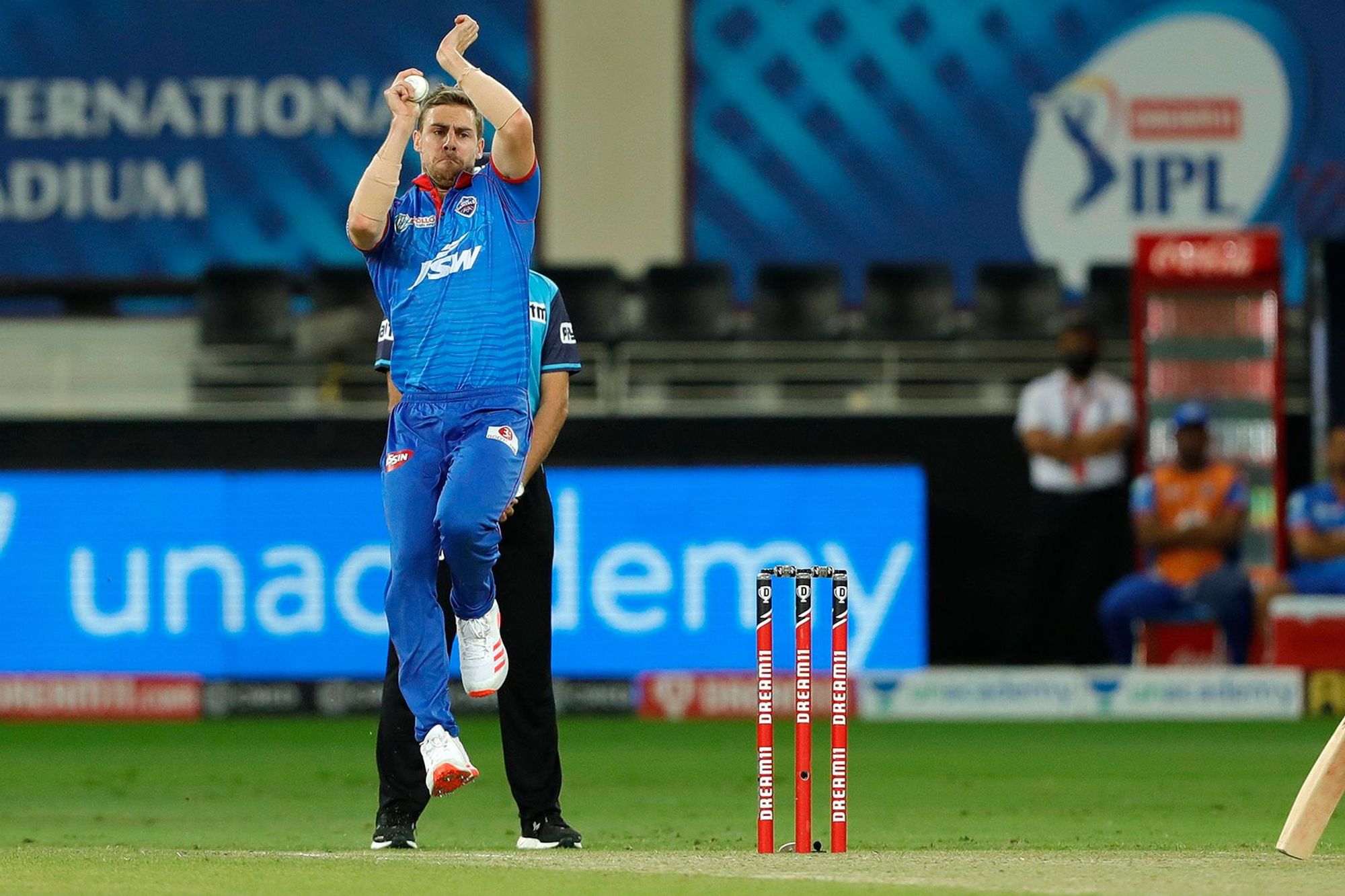 That delivery from Nortje left pandey clueless