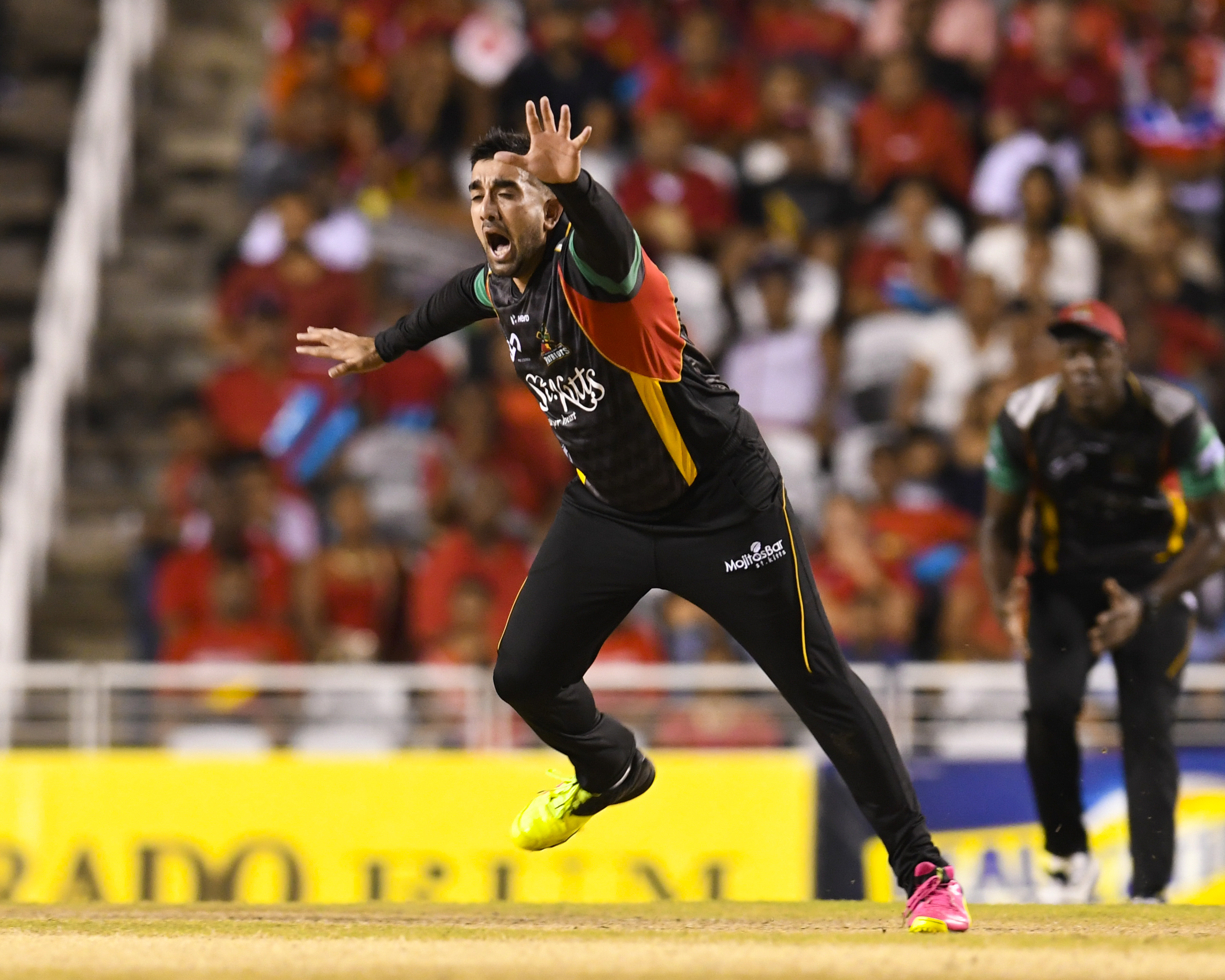VIDEO | Tabraiz Shamsi brings football's viral mask celebration into cricket