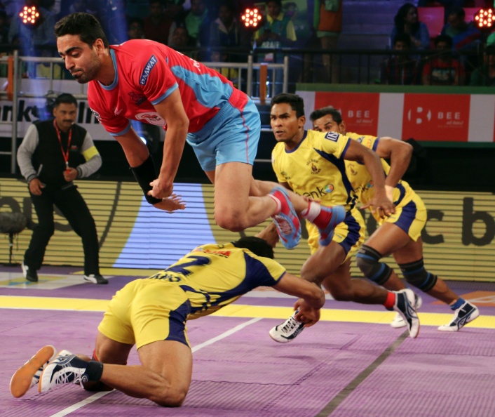 Pro Kabaddi 2016 | Telugu Titans defeat Jaipur Pink Panthers to enter semi-final