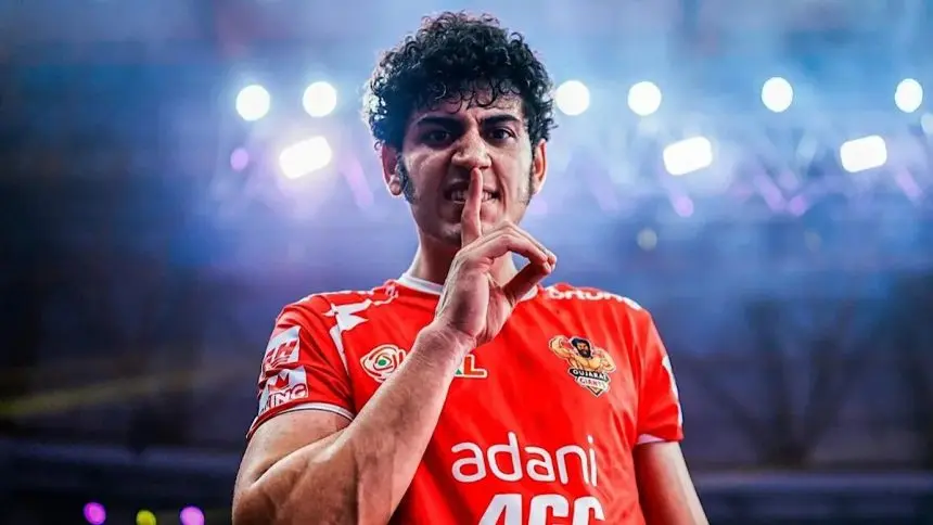 Watch How Mohammadreza Shadloui Shined for Gujarat Giants in PKL Season 12