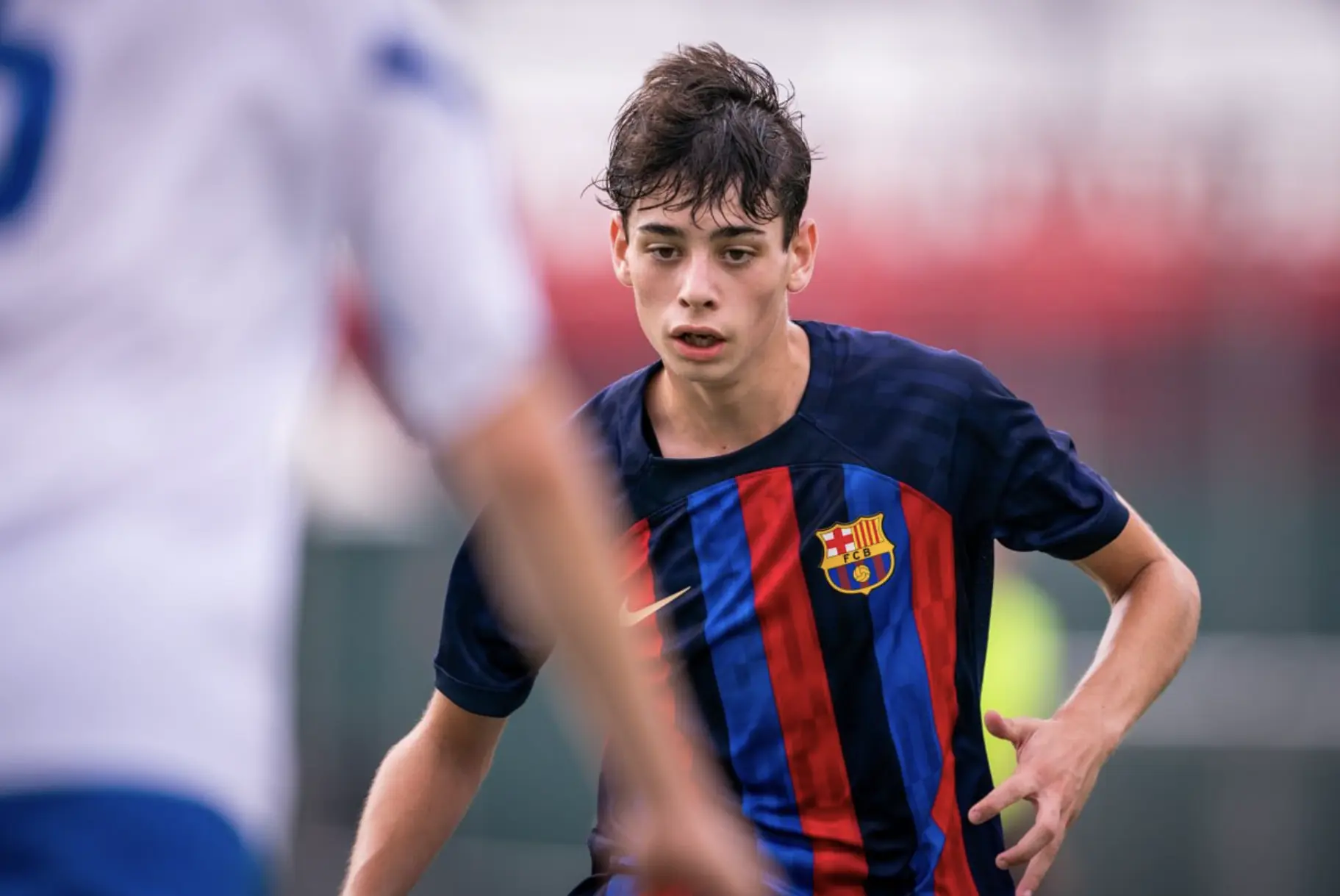 Barcelona Youngster Òscar Gistau Faces Surgery After Knee Injury.