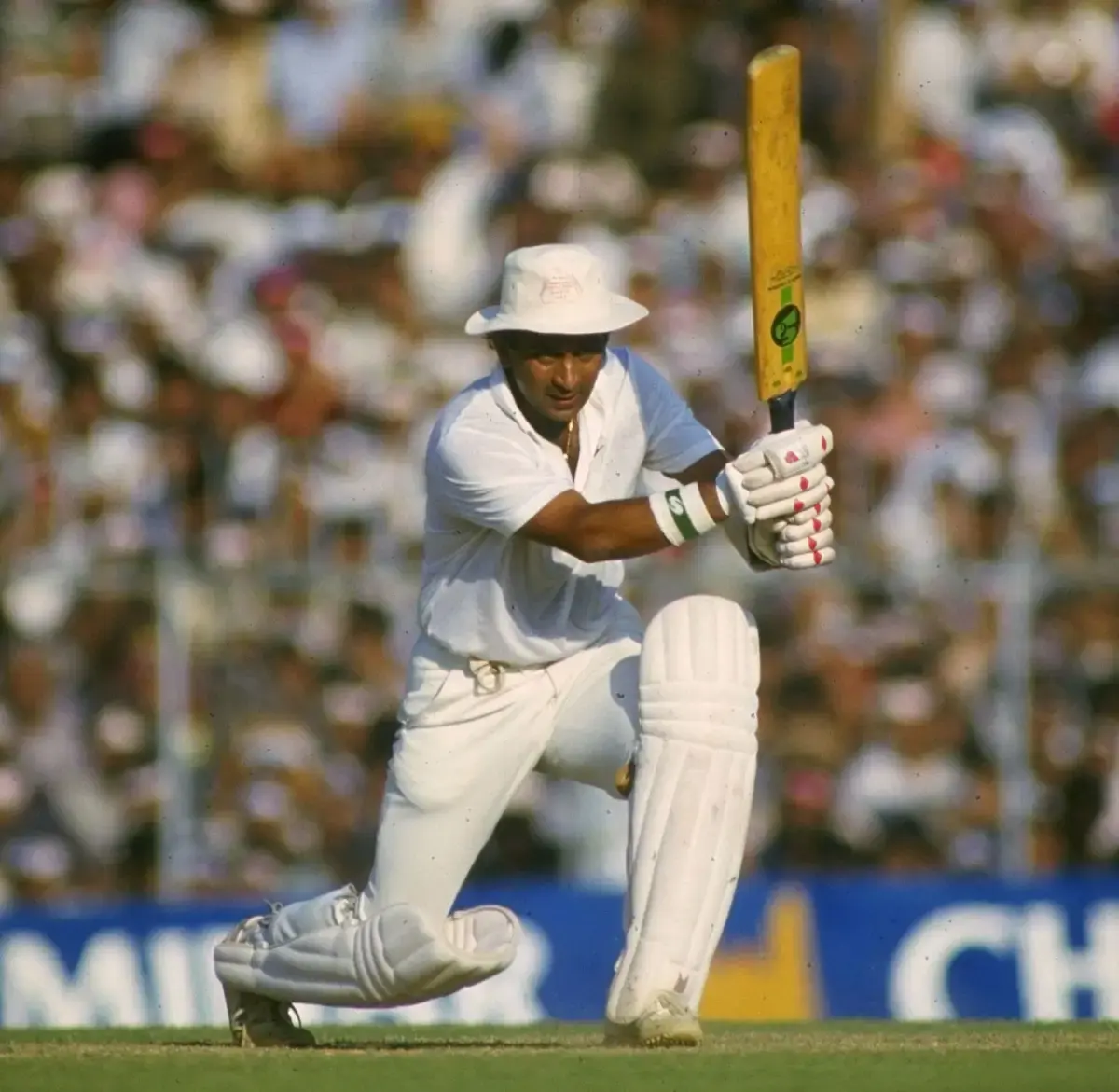 sunil-gavaskar-played-his-last-odi-match-on-november-5-1987.