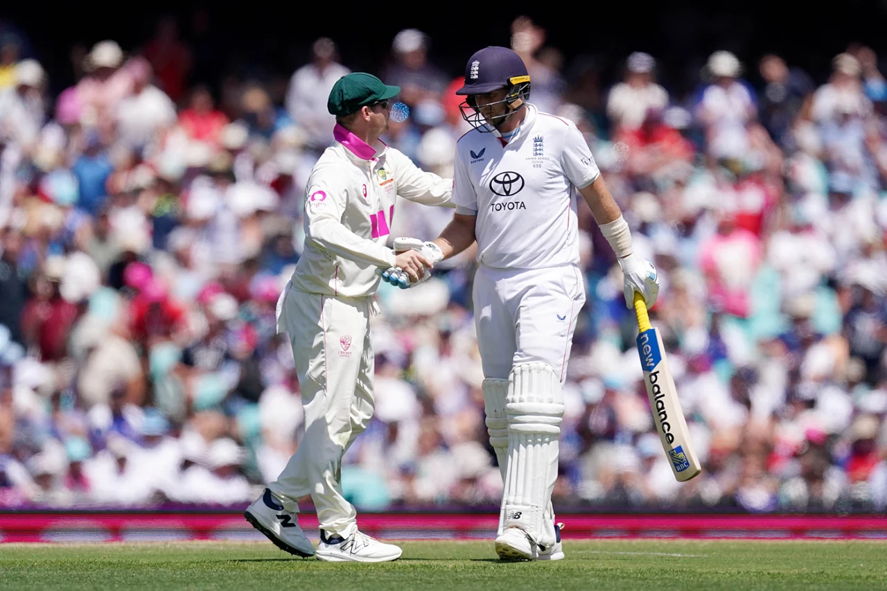 Ashes | Reliable Root keeps wasteful England competitive before Travball seizes initiative on Day 2