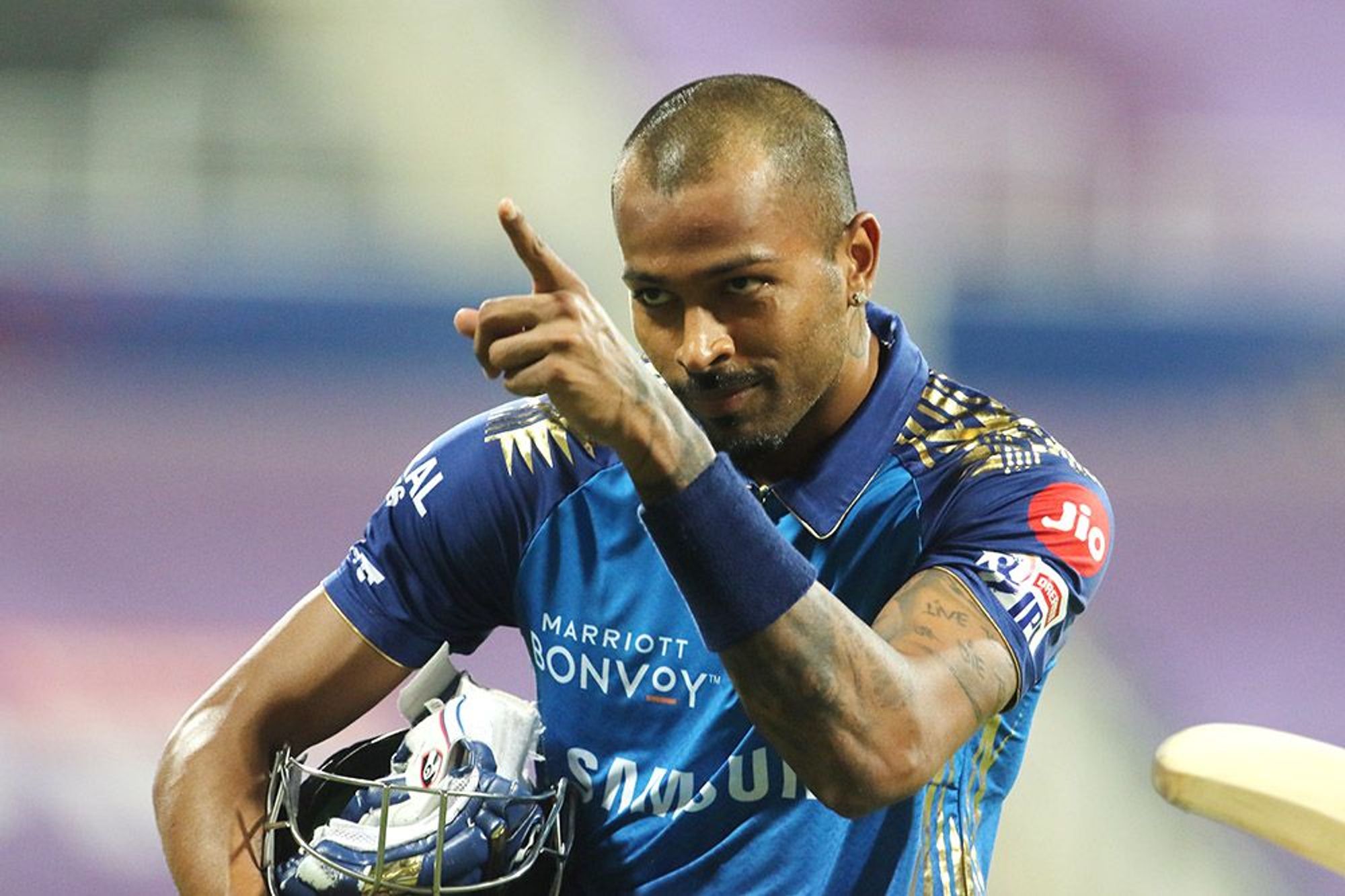 IPL 2021 | Hardik Pandya bowling might even risk his batting prowess for now, states Mahela Jayawardene