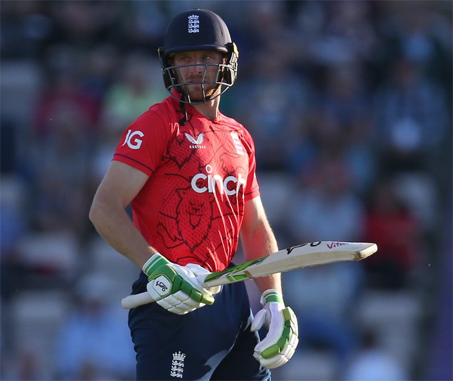 Jos Buttler led England to a 17-run win over India in third T20I