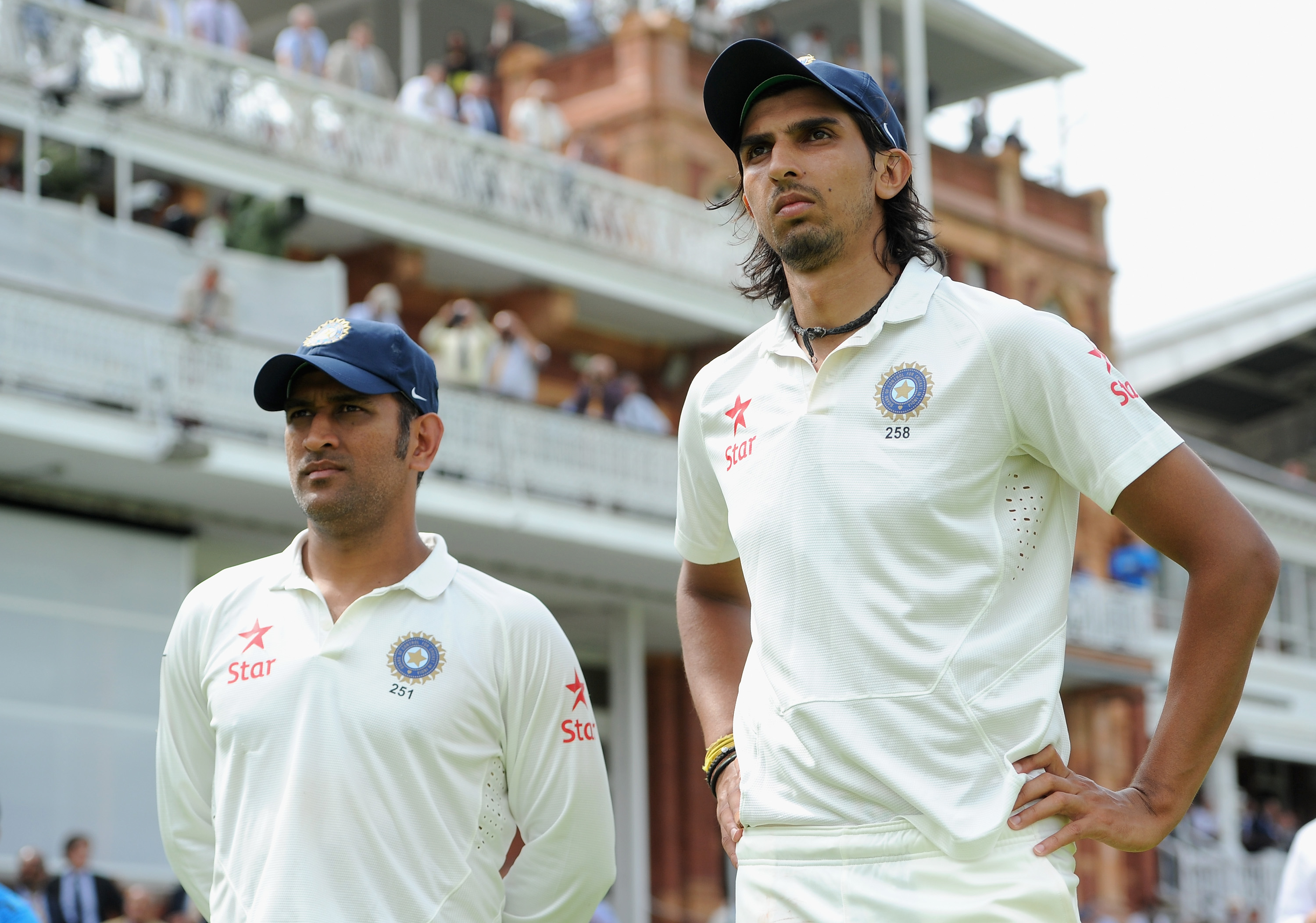Feel Dhoni took a decision to retire in Test cricket to groom Wriddhiman Saha, expresses Ishant Sharma