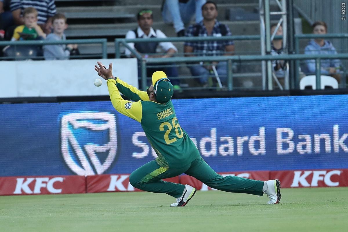 Twitter reacts as Tabraiz Shamsi drops sitters to help India win the T20 series