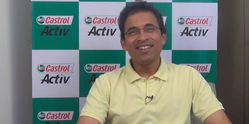 Twitter tears apart Sanjay Manjrekar for taking shots at Harsha Bhogle on national TV