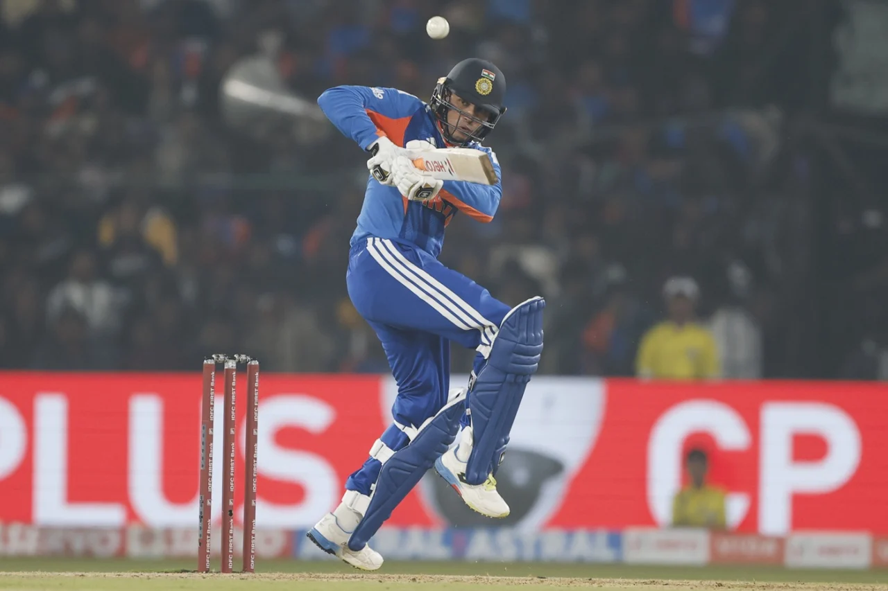 IND vs SA | Twitter laments as cricket's tussle with technology continues with controversial dismissal of Abhishek