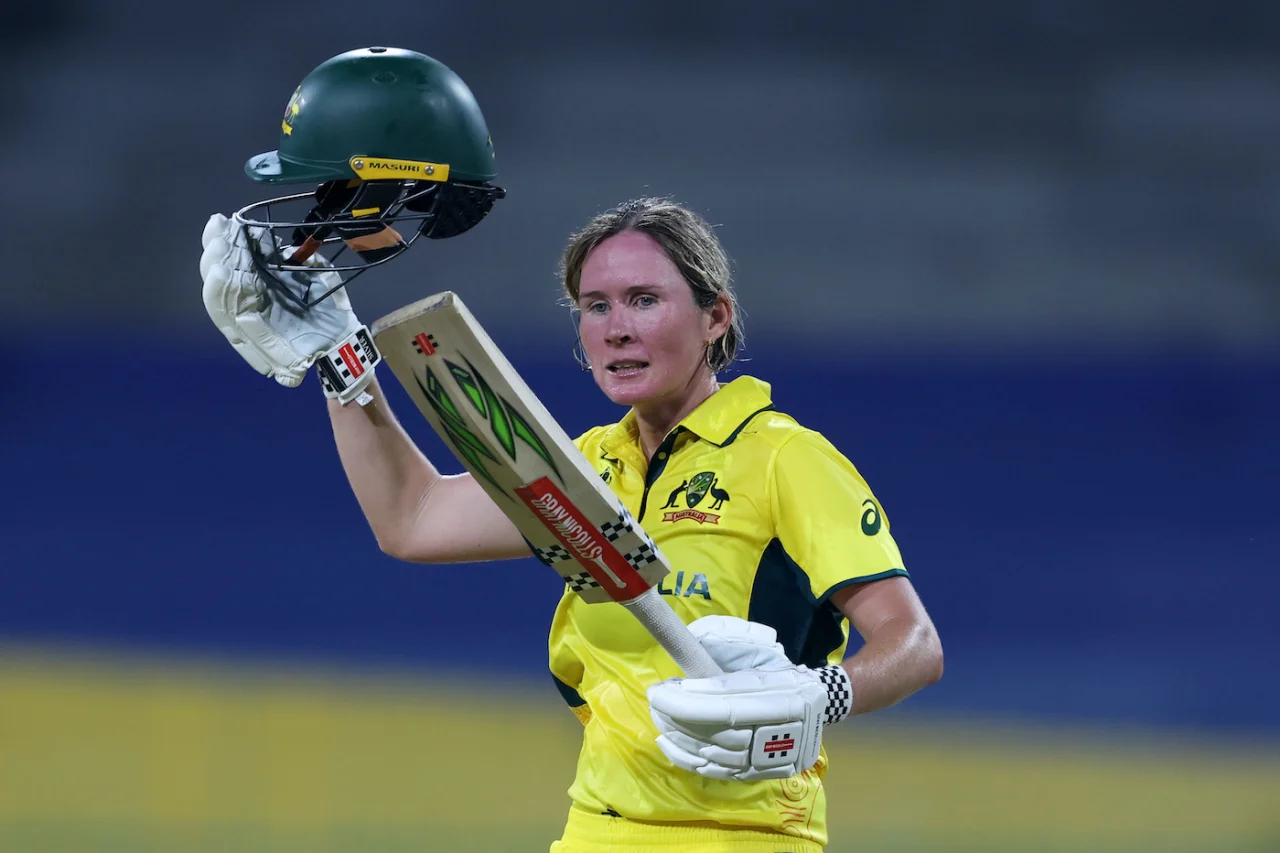AI Simulation, Women's WC | Mooney anchors Australia in tense chase against South Africa to extend unbeaten run
