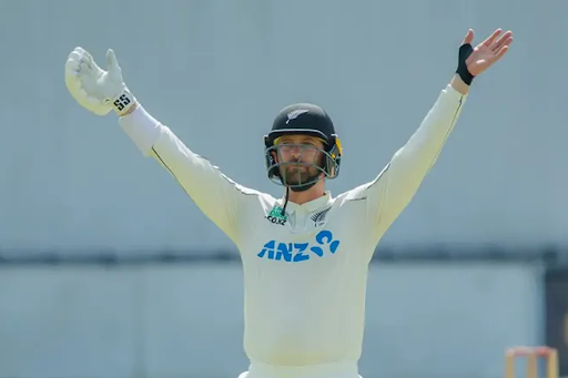 ZIM vs NZ | Twitter in splits as Muzarabani leaves centurion Conway hapless with unplayable snorter