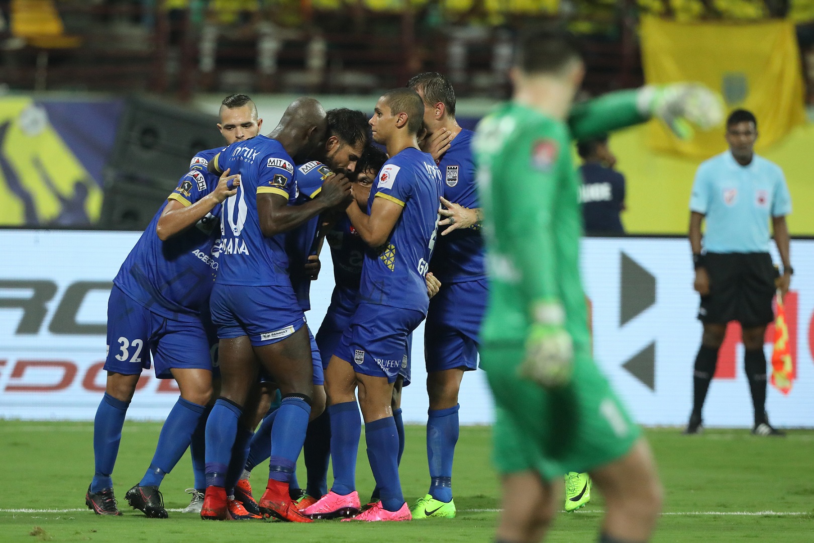 Mumbai City FC moves to sixth after a late equalizer against Kerala Blasters