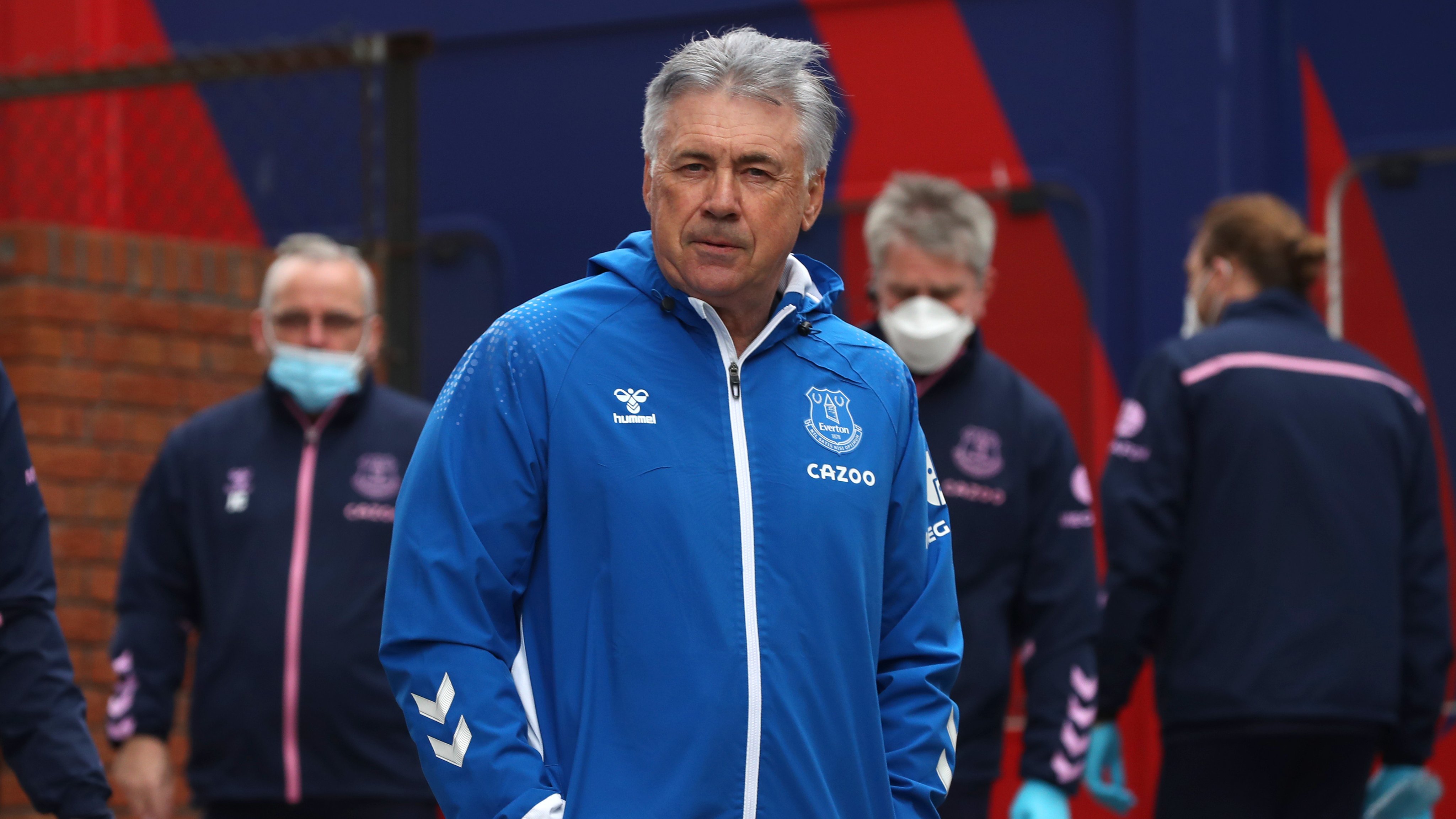 Manchester City beat Everton 2-0 in the FA Cup