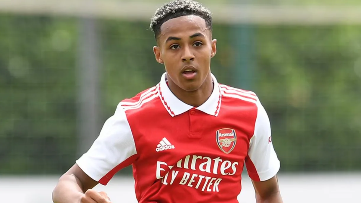 Aston Villa Target £35m Hutchinson as Rashford Alternative