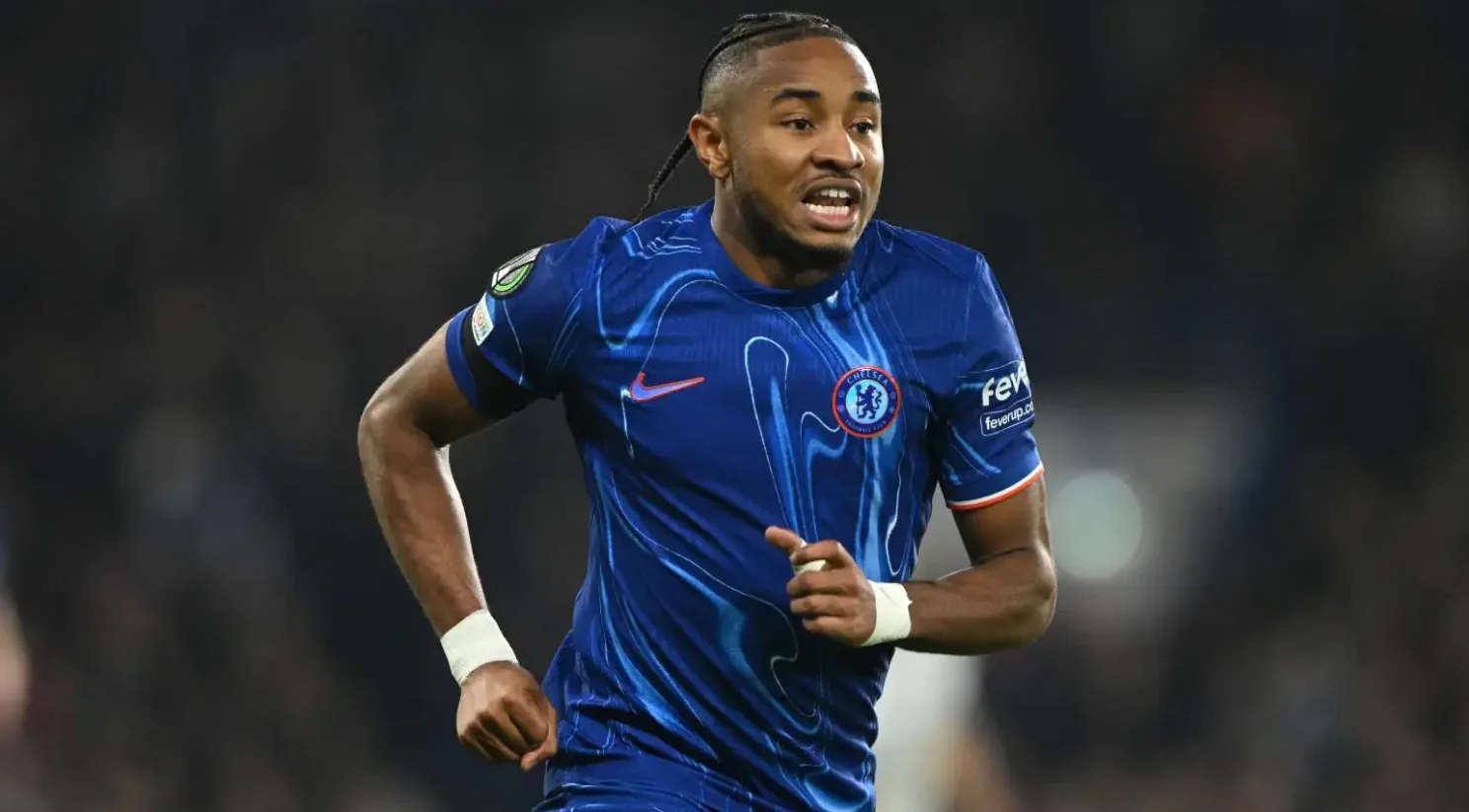 Bayern Munich Join Race for Chelseas Nkunku Amid United Interest