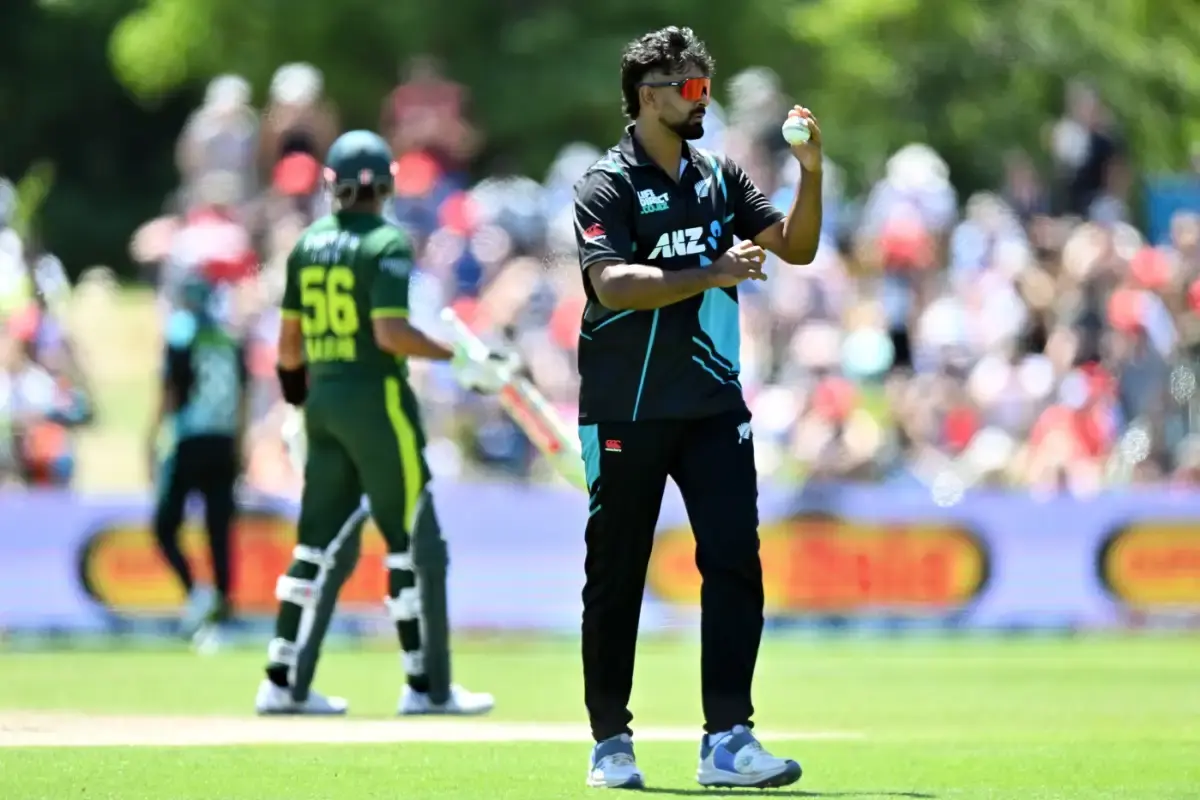 Ish Sodhi was born on October 31, 1992.