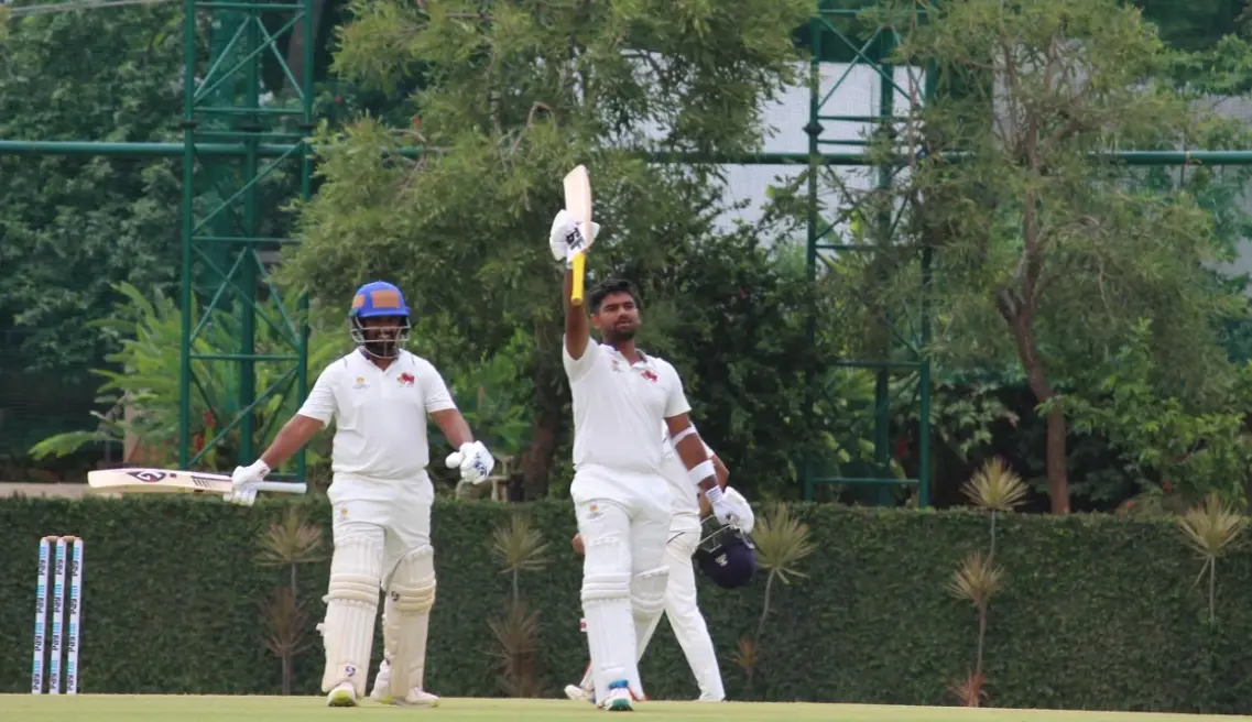 Mumbai defeated Uttarakhand by 725 runs.